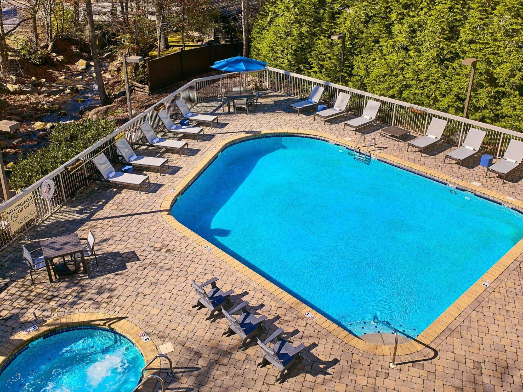 Hampton Inn Гатлінбург Екстер'єр фото